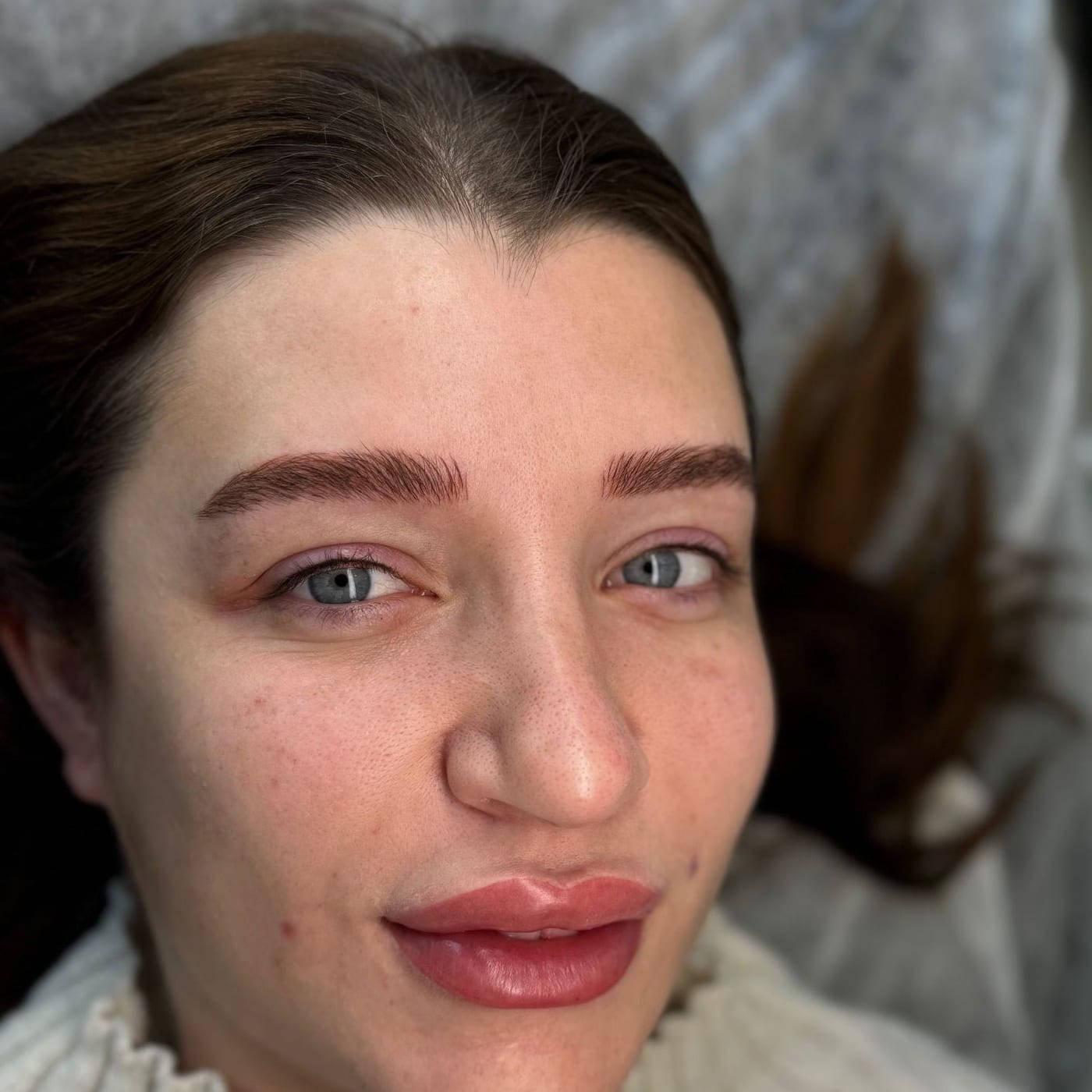 Microblading (Kıl Tekniği) sonucu, İzmir Bornova'daki stüdyodan